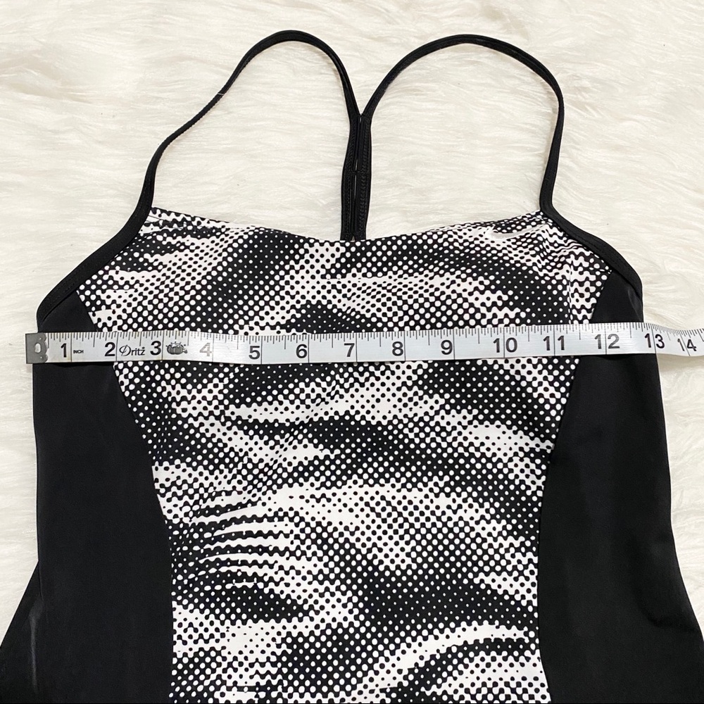 NIKE Black and White Sports Top - Picture 4 of 6